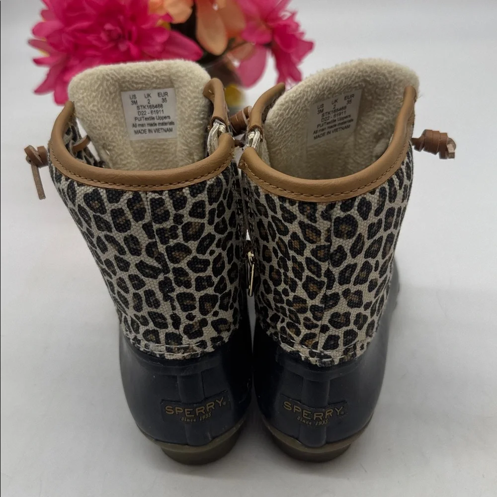 Sperry Black and Leopard Print Women's Boots Size 3 WRB9434